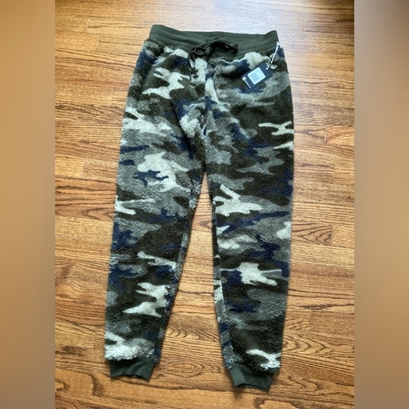 PJ Salvage Pants - PJ Salvage Fleece Camo Lounge Joggers Pants Size S Small NWT